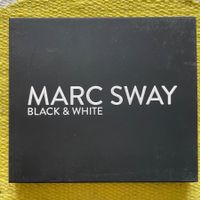 MARC SWAY-MIT UNTERSCHRIFT BLACK&WHITE