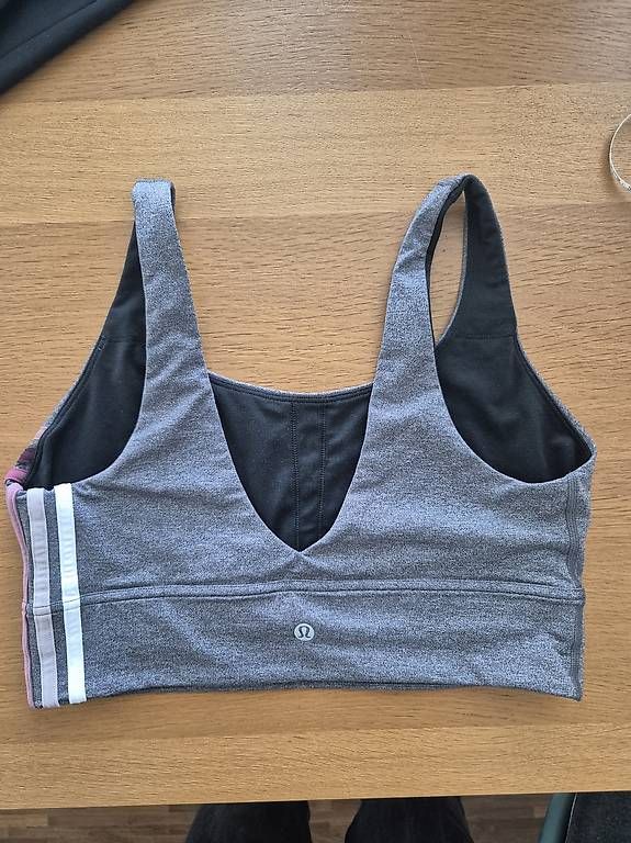 Top: Lululemon Top Grösse 10 – Usato da Zürich venduto da _vici_ 1