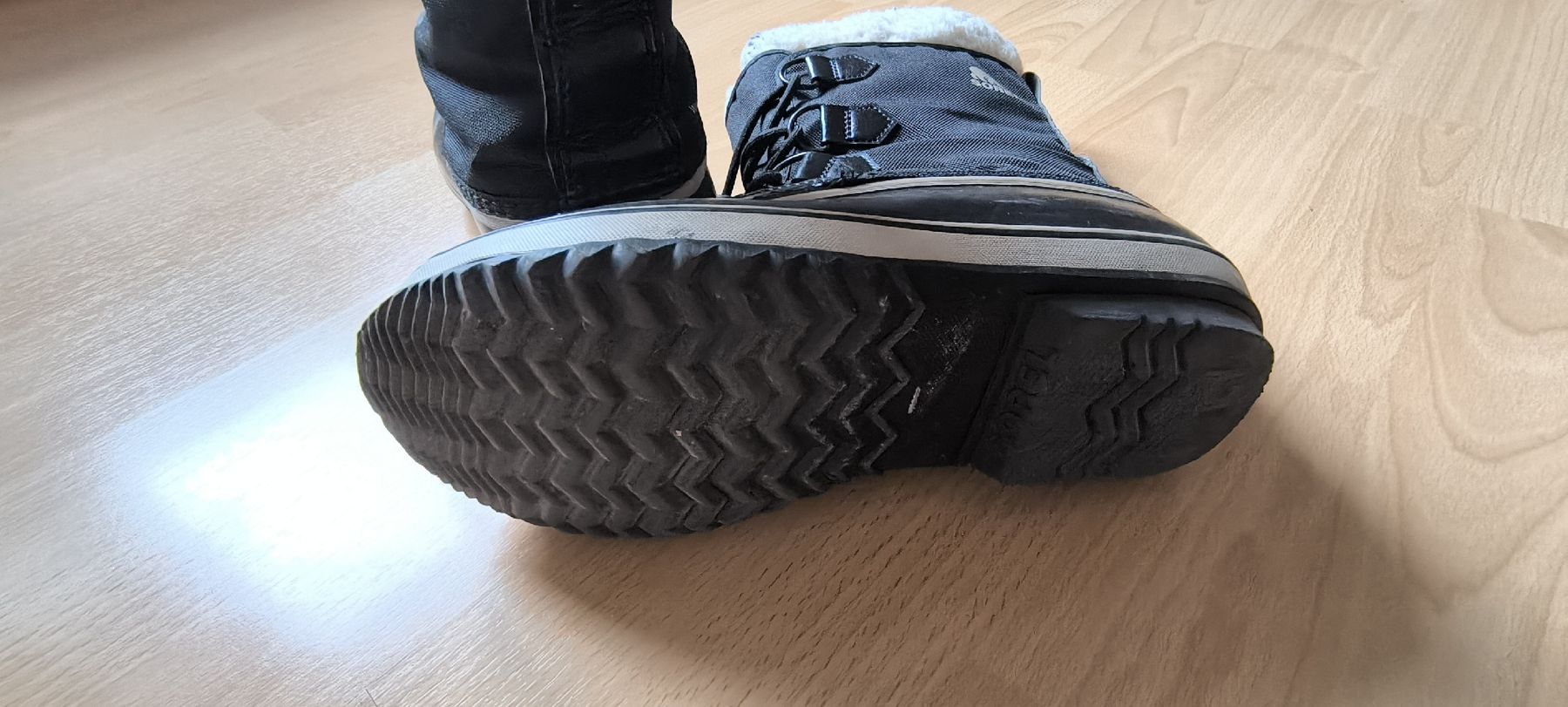 Sorel Scarpe da uomo: Sorel bottes 39 – Usato da Arnex-sur-Orbe venduto da mbd_mz2f 2
