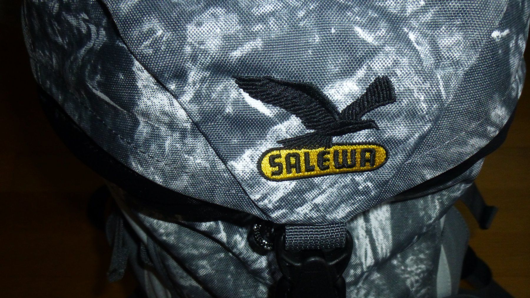 Salewa Zaini: Rucksack Salewa m. Air Zone System, grau / NEU – Usato da Triengen venduto da misterpicknicker 6