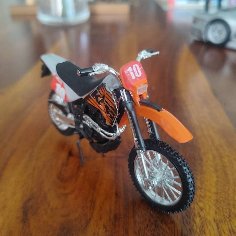 Kit di modellismo & Modellini statici: Ktm – Usato da Zürich venduto da Orkageta