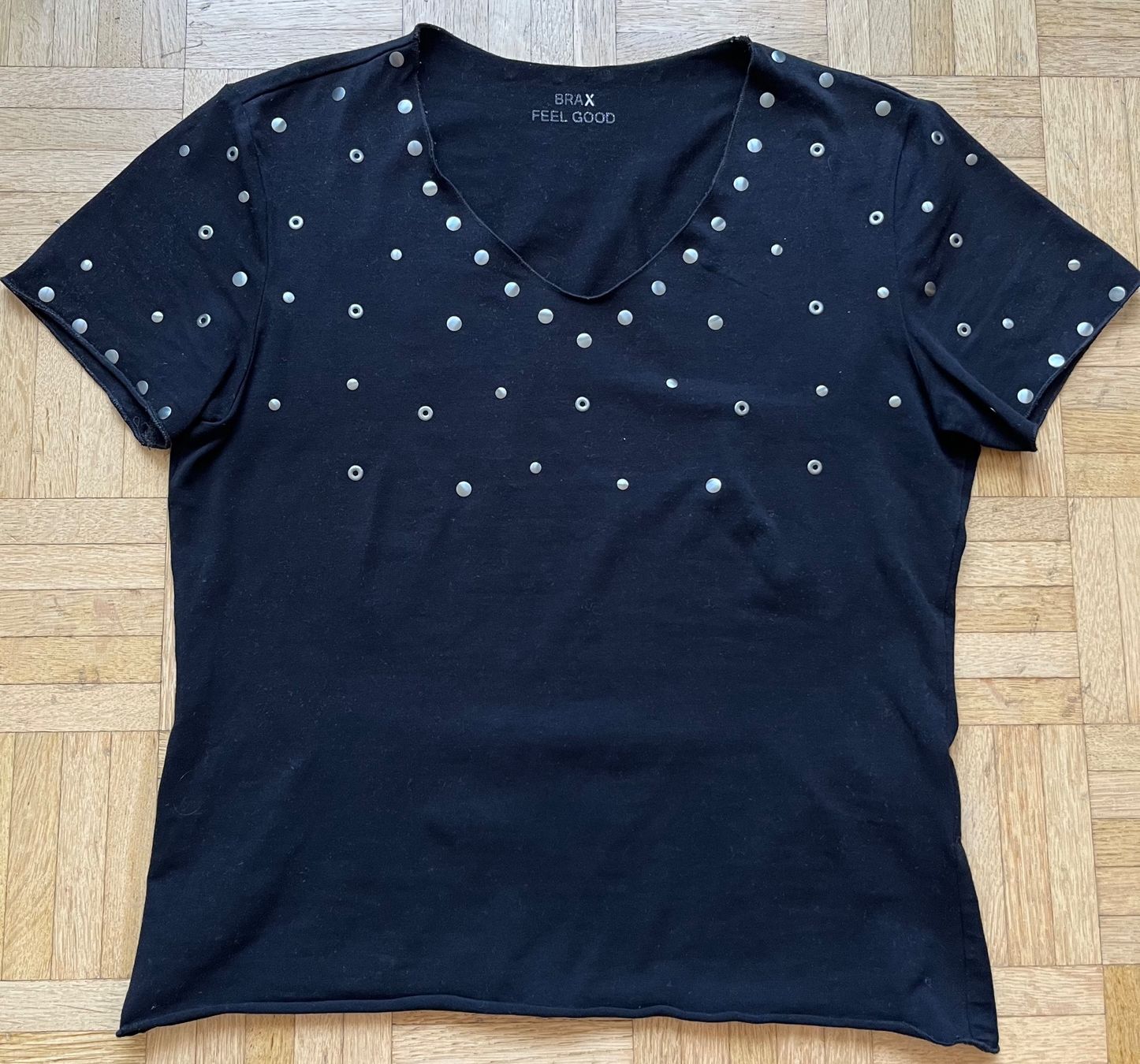 Brax T-shirt: New t shirt Brax size S – Nuovo (secondo la descrizione) da Chêne-Bougeries venduto da Seetooyoo
