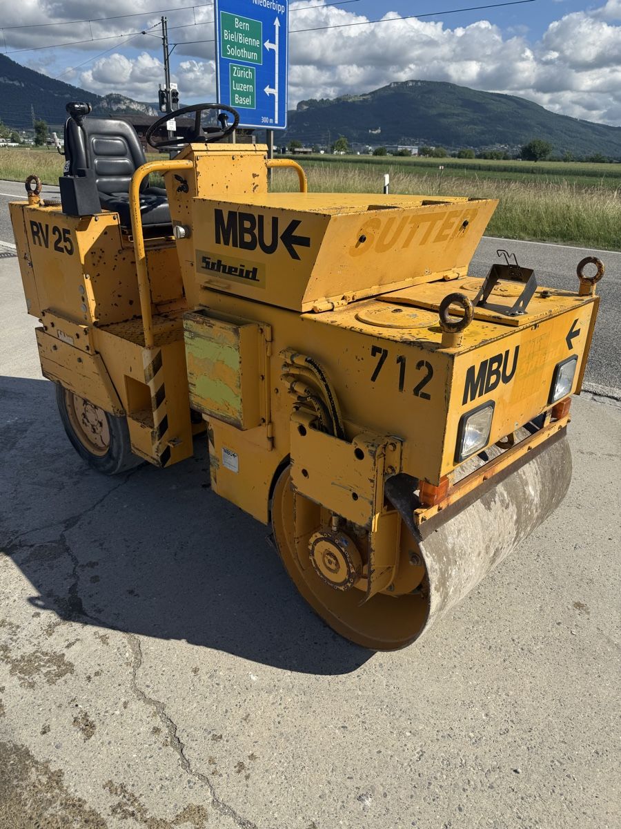 Bomag Tutte le macchine: Zweirollen Walze Kombiwalze – Usato da Niederbipp venduto da baggerch 1