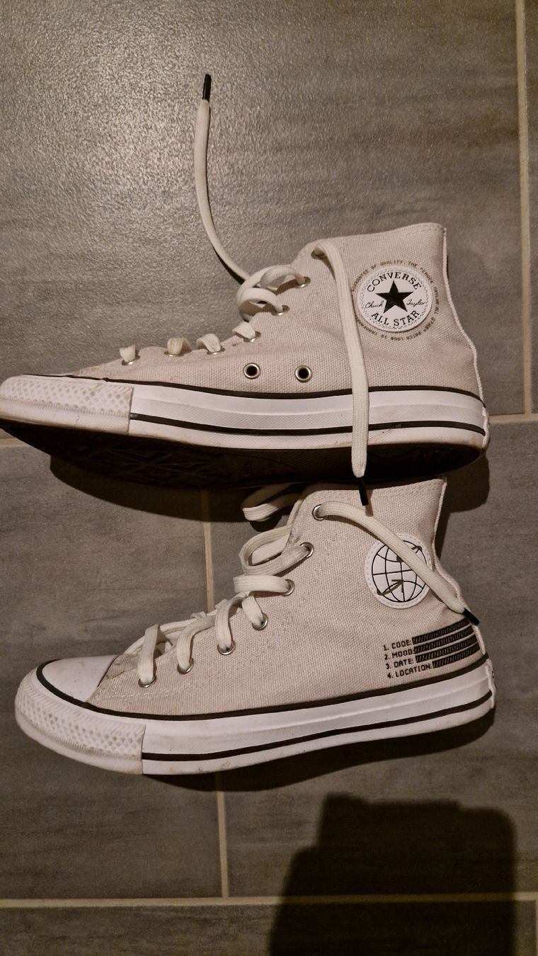 Converse Damenschuhe: converse gris clair Taille 38,5 peu portée – Neu (gemäss Beschreibung) aus Tavannes von Ramseier1