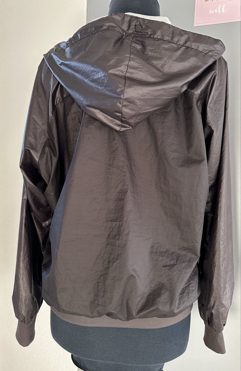 Puma Giacche: Windjacke Puma, Gr.L/40 – Nuovo (secondo la descrizione) da Münsingen venduto da Innchen 3