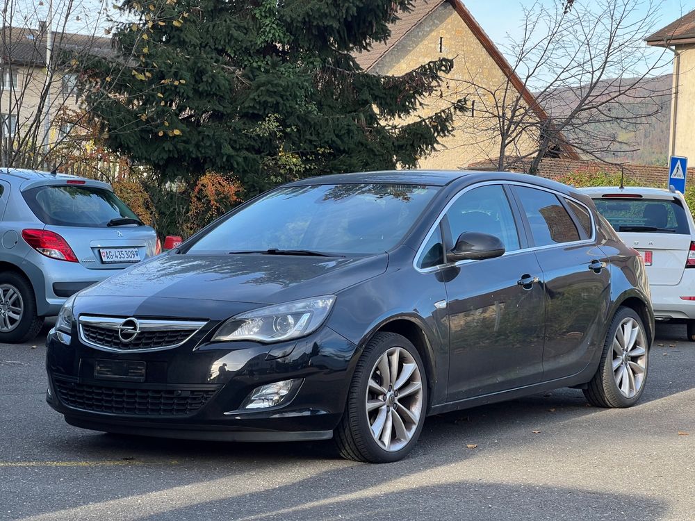 Opel Astra J Gebraucht