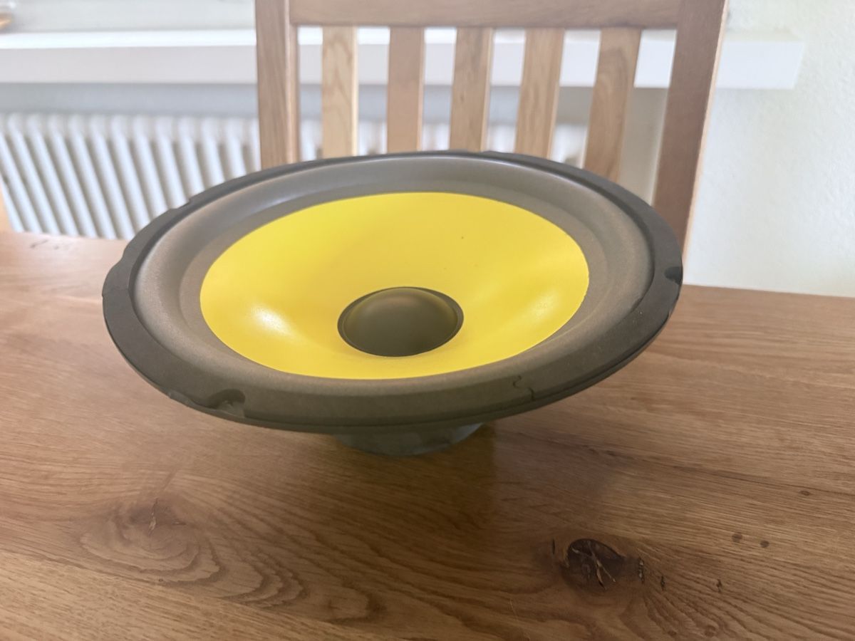 Casse acustiche: Auto Subwoofer. Neu ab CHF 1 – Nuovo (secondo la descrizione) da Grüt (Gossau ZH) venduto da Seelan