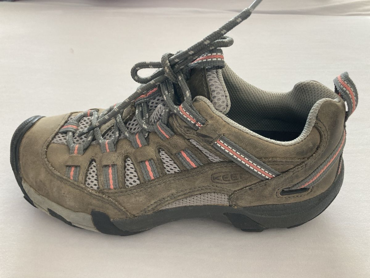 Keen Scarpe da donna: Keen Wanderschuhe, Grösse 36, kaum getragen – Usato da Marthalen venduto da 052michi 1