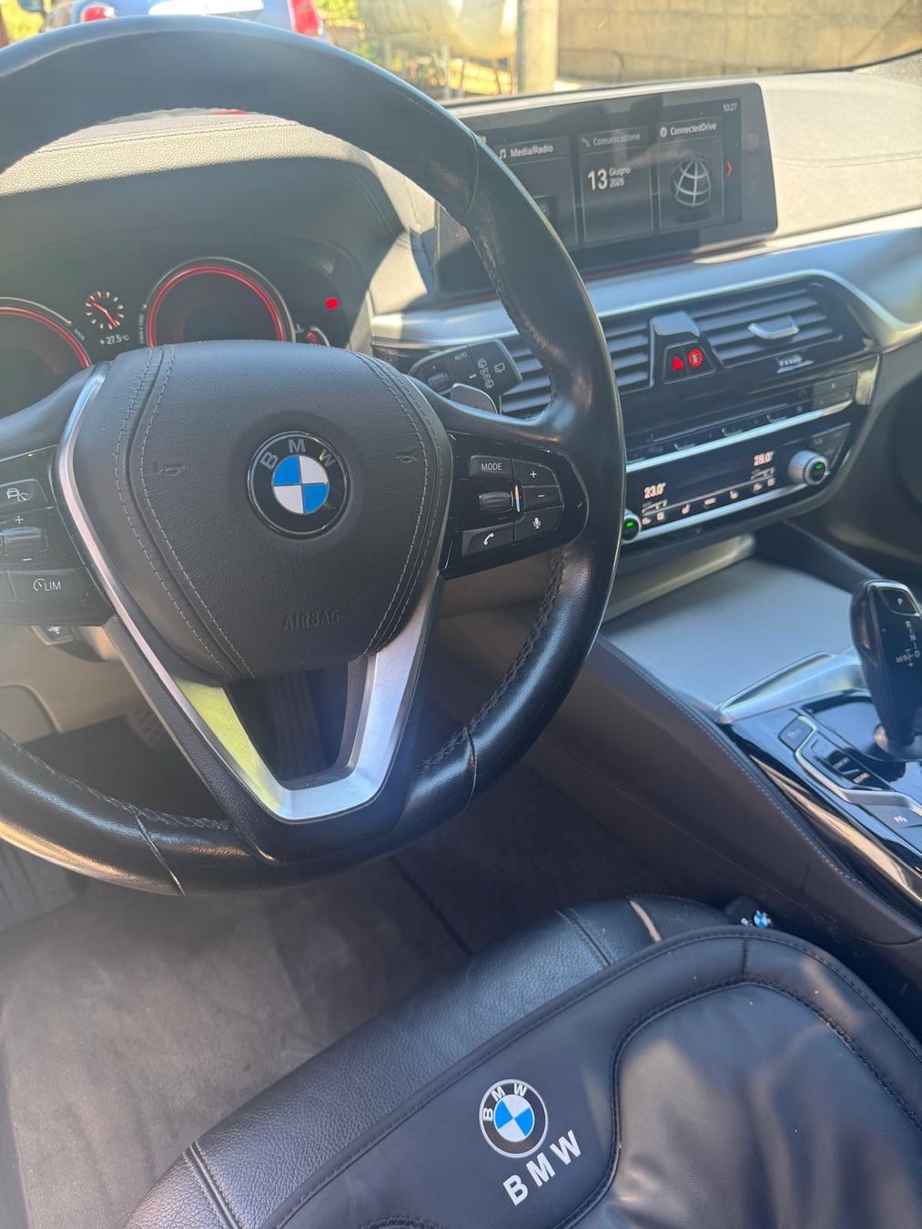 BMW Automobili: BMW 520 Touring Luxury – Usato da Ittigen venduto da mar_f8xj 4
