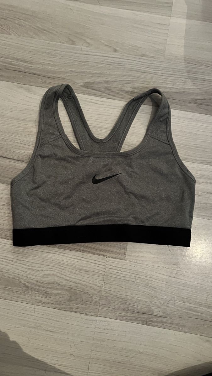 Nike Altra biancheria intima: Nike Sport BH – Usato da Davos Platz venduto da ang_m2dp 4