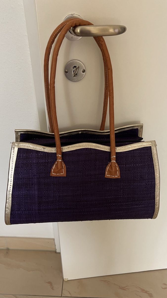 Borse da donna: Damentasche – Nuovo e nell'imballaggio originale da Bottmingen venduto da con_zrf7 1