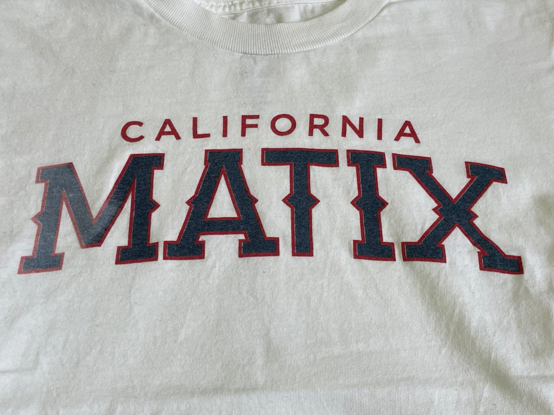 T-shirts: Y2K Matix Skateboard T-Shirt Size M – D'occasion à Zürich par le_souk 2