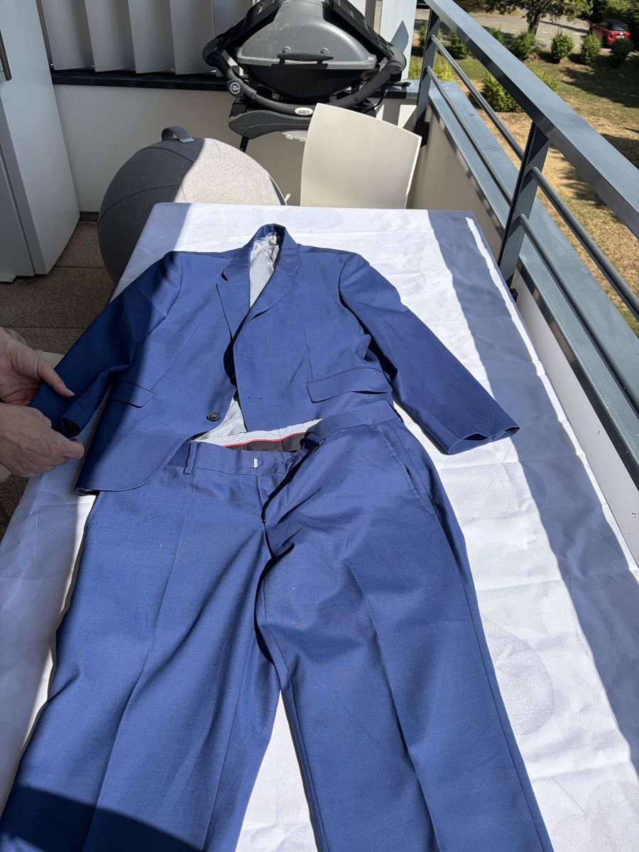 Tommy Hilfiger Anzüge: Ensemble de costume Tommy Hilfiger – Gebraucht aus Pully von ari_78pk 1