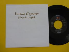 Sinéad O'Connor – Silent Night
