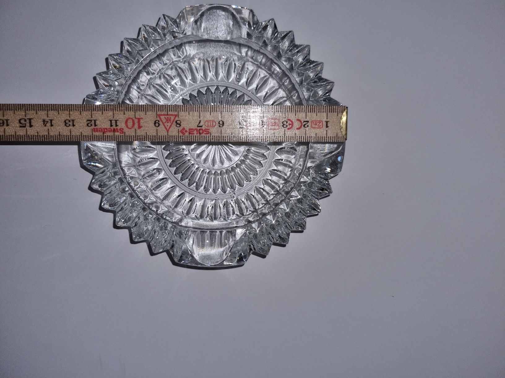 Portacenere: Aschenbecher Glas rund antik  – Usato da Chur venduto da Beimirhates 1