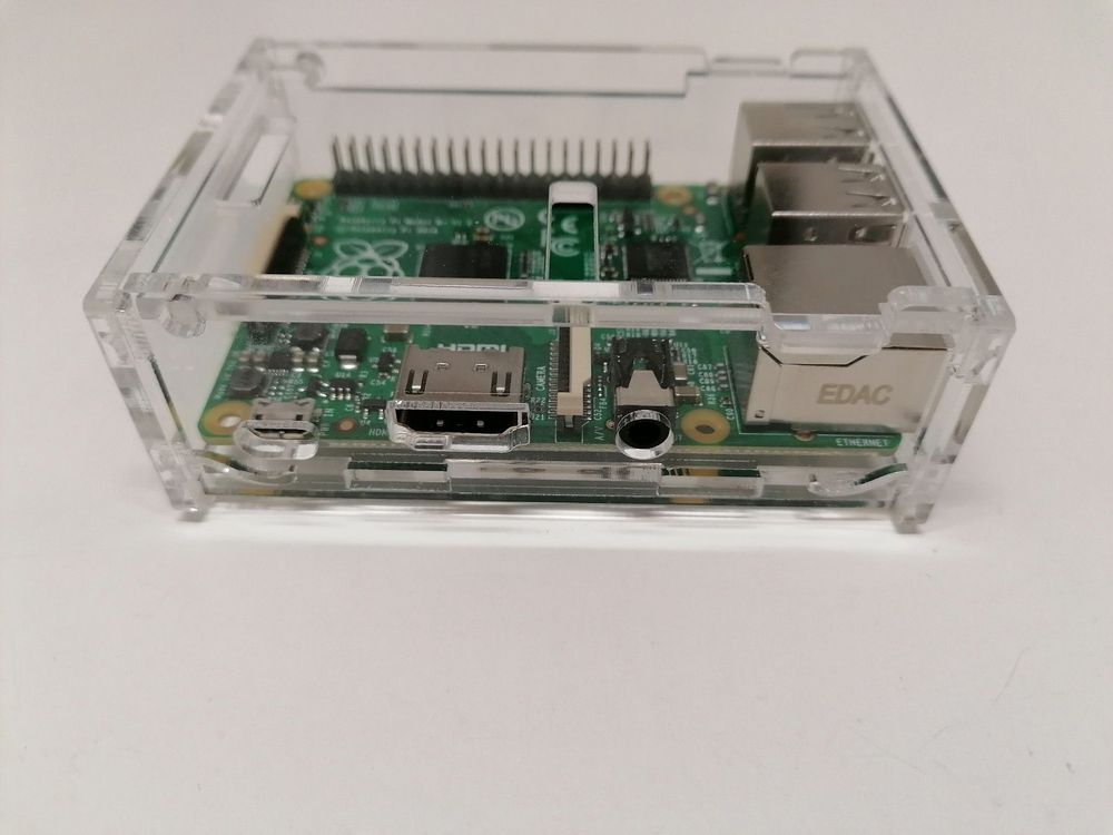 Raspberry PI Model B+ V1.2 mit Gehäuse (Gebraucht) in Eschenbach SG für ...