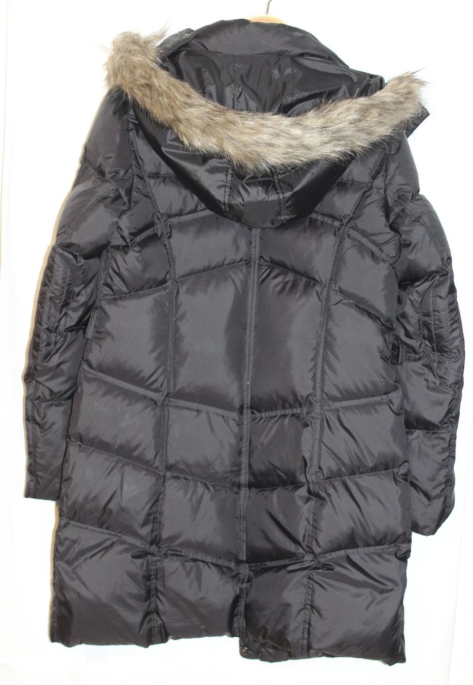Esprit Cappotti: Daunenmantel Esprit - M – Usato da Basel venduto da Mila_Graf 6