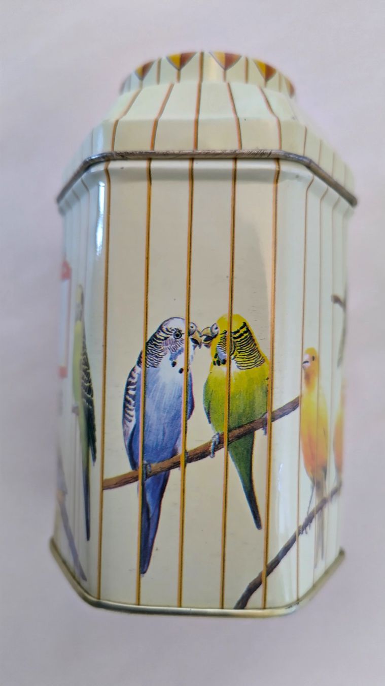 Altro in Decorazioni & Accessori: Vogel Blechdose "Vögel (Sittche) im Käfig" ab Fr. 5.- – Usato da Bellach venduto da JingleJerry 6