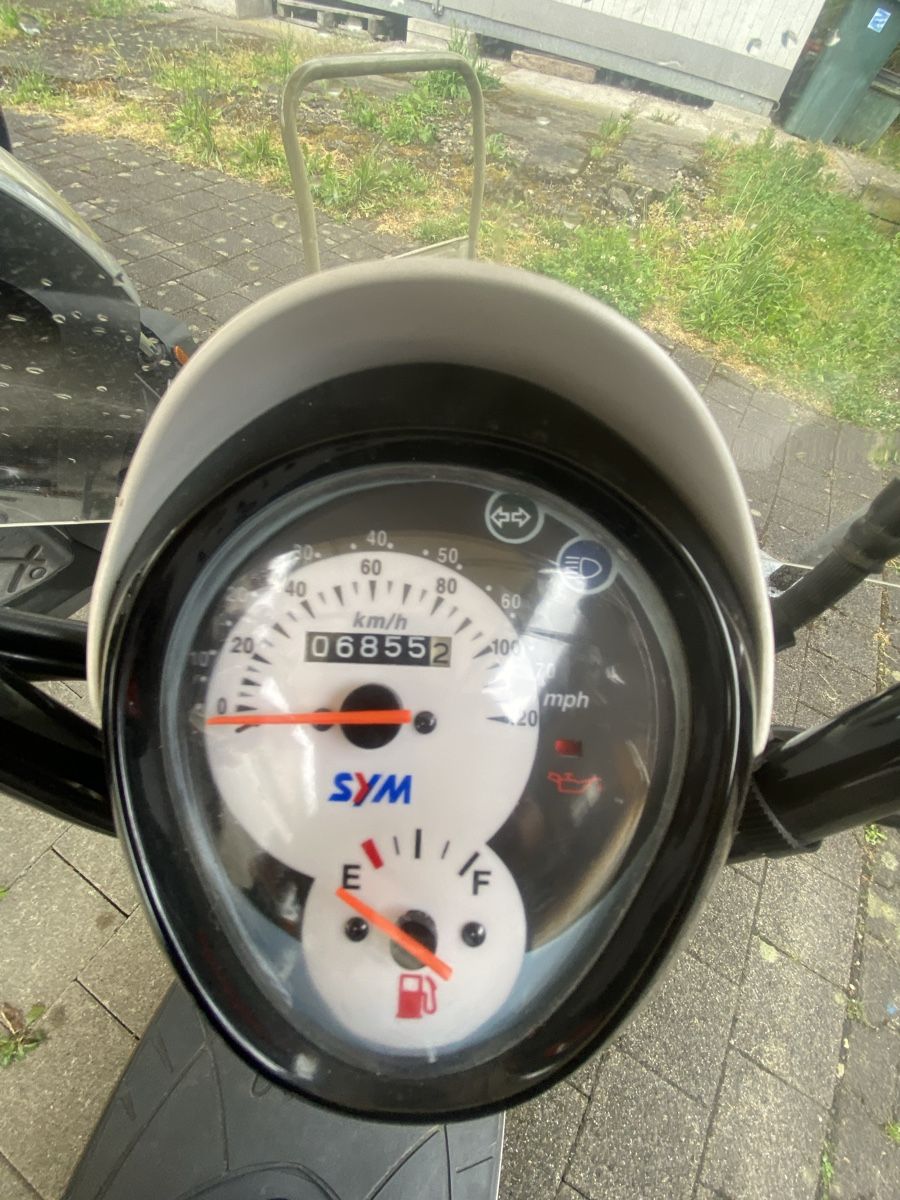 Sym Scooters: Sym Mio 100  – Defekt aus Rümikon AG von Rollershop 5
