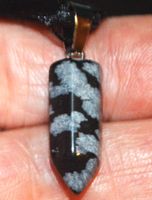 Halskette 30E – Säule Schneeflocken Obsidian