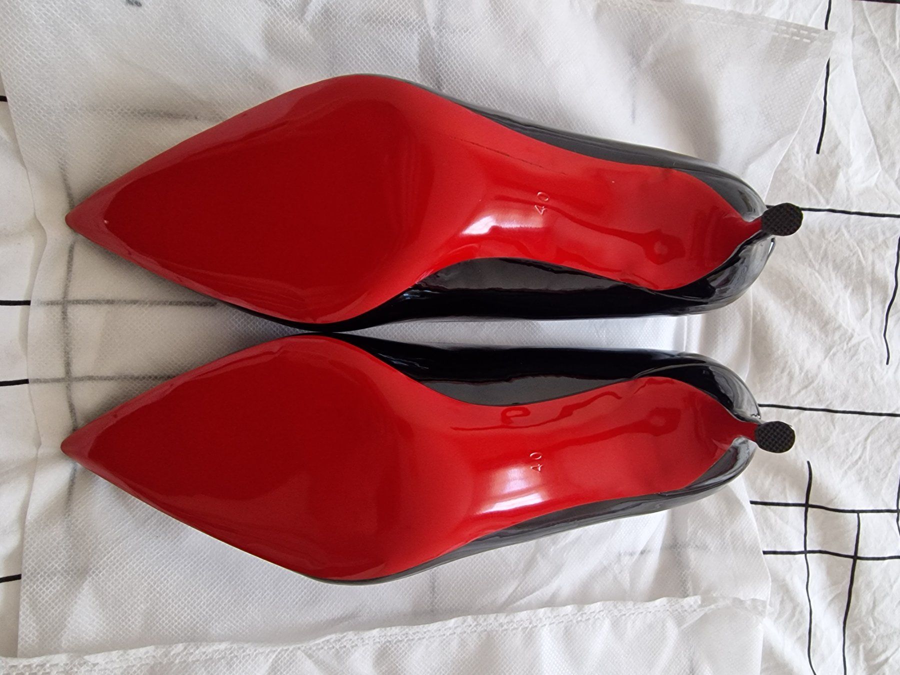 Scarpe da donna: Escarpins à semelles rouges 8 cm, NEUFS – Nuovo e nell'imballaggio originale da Puidoux venduto da Mia_Bellezza 5