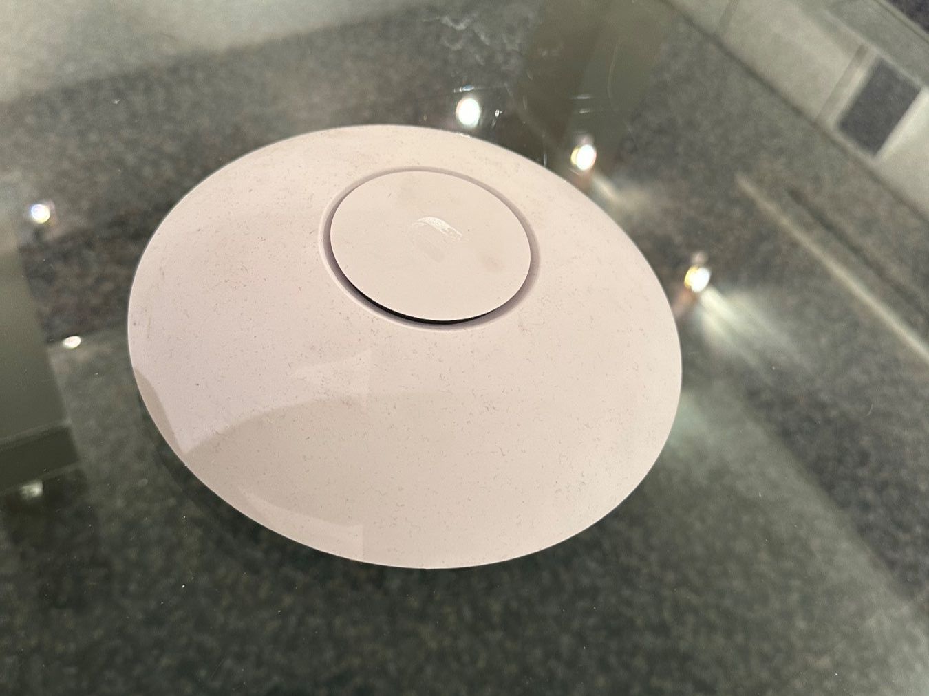 Ubiquiti Modem & Router: Ubiquiti UniFi UAP-AC-LR – Usato da Aarau venduto da Bollaar 2