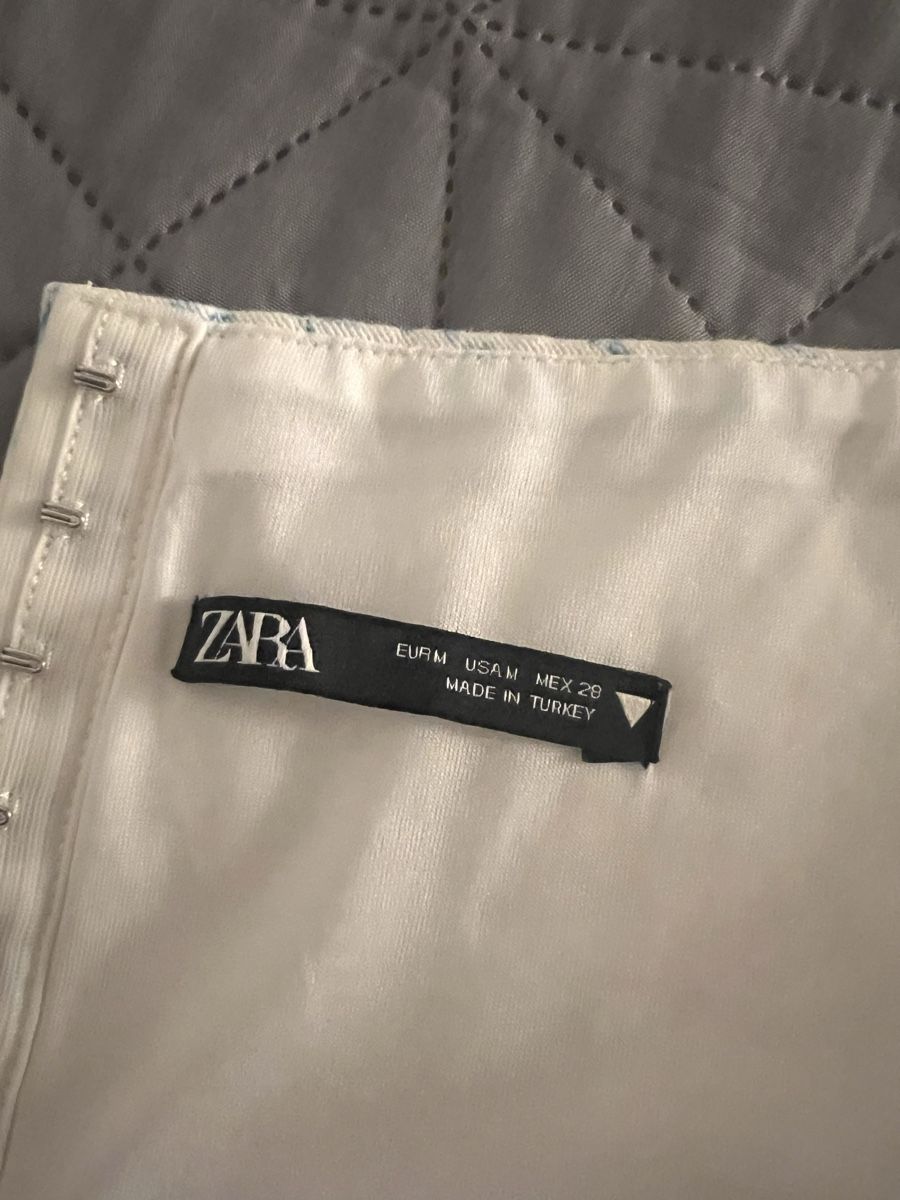 Zara Top: Top Zara – Nuovo (secondo la descrizione) da Embrach venduto da lar_nlf5 2