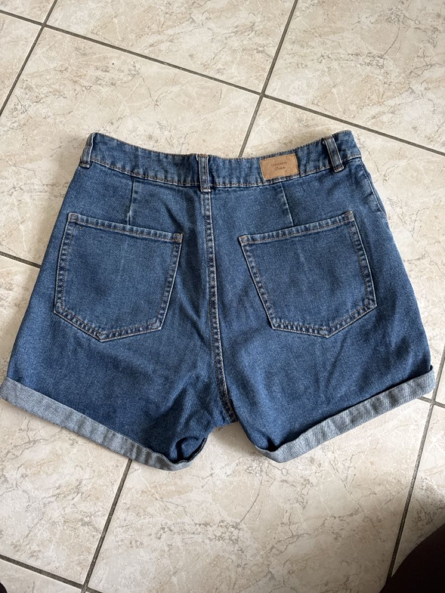 Jeans: TERRANOVA pantaloncini corti blu  – Usato da Stabio venduto da mir_fer 1