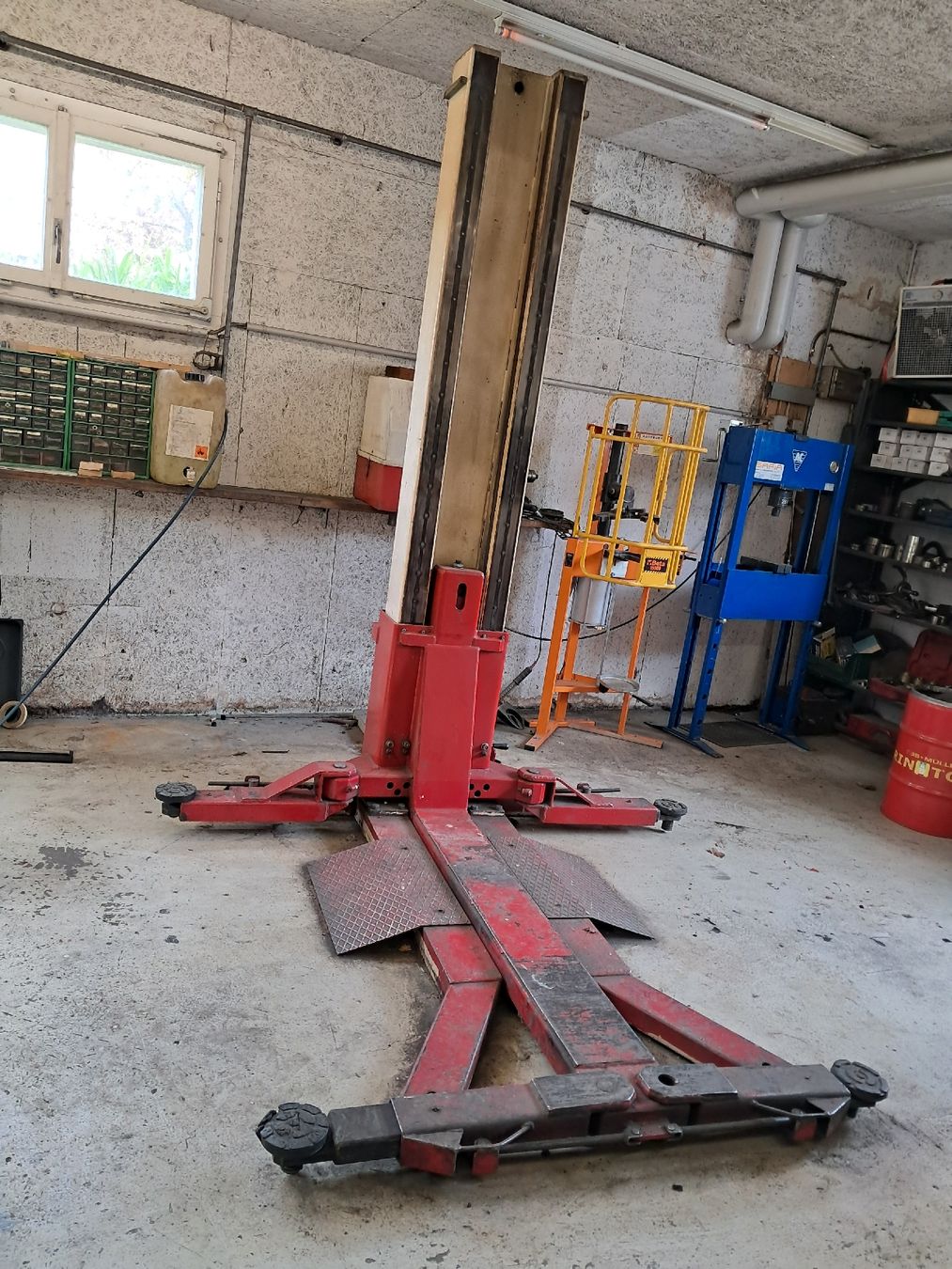 Gebrauchte Auto Hebebhne
