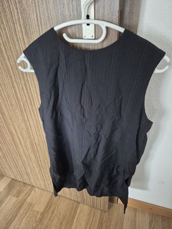 Schickes, ärmelloses Top, schwarz, Grösse 36