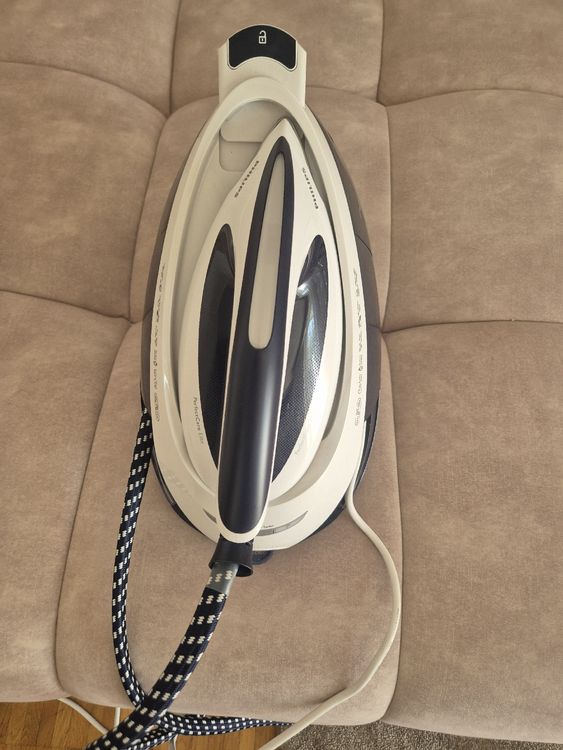 Philips PerfectCare Elite Dampfbügeleisen - OptimalTEMP Technologie