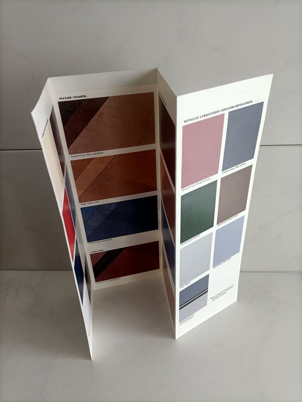 Bücher: Brochure Catalogue Couleurs Saab 99/900 '84 – Gebraucht aus crans montana von AB3963 1