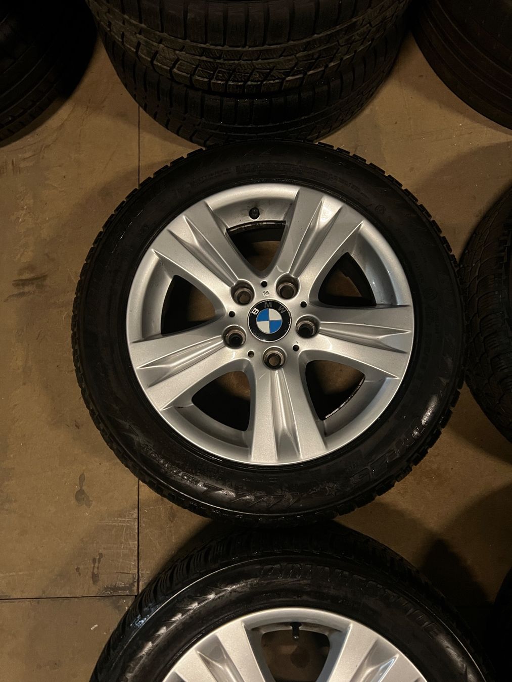 BMW Pneus & Kompletträder: BMW 1er E81 E82 E87 E88 Original Winterräder 7x16 ET44 – Gebraucht aus Full-Reuenthal von MB.52 4