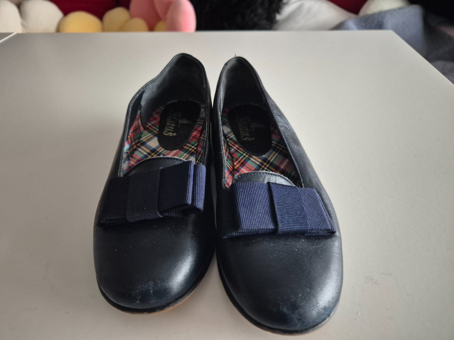 Schuhe für Mädchen: Kinderschuhe, geschätzt Gr. 29-30 – Gebraucht aus Zürich von pau_y8mv 3