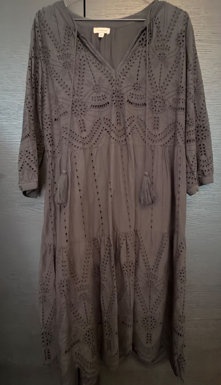 Robes: Schwarzes Kleid von katestorm 38 – D'occasion à Meilen par Sura18