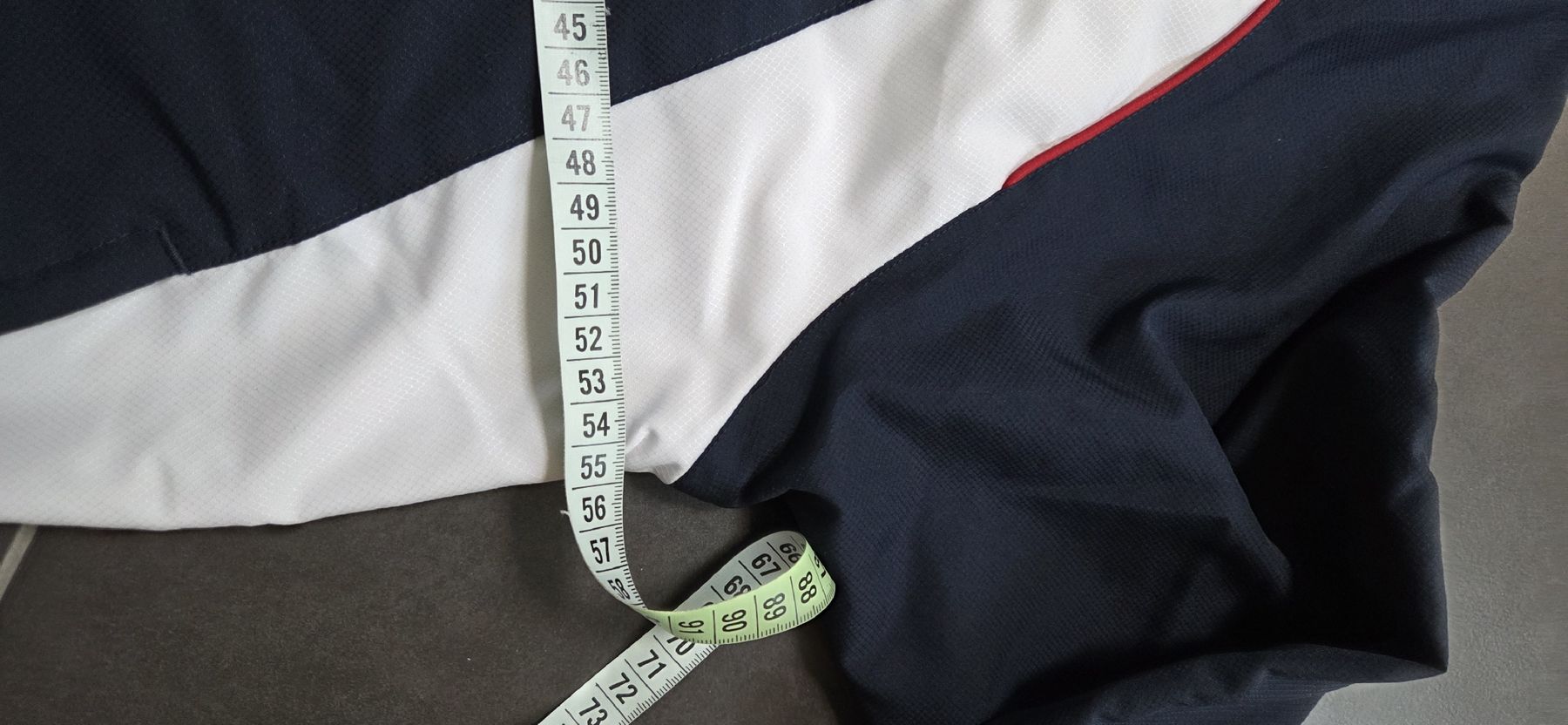 Lacoste Giacche: Leichte Jacke Lacoste Gr. S – Usato da Lyss venduto da Urma5 2