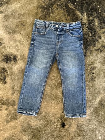 Zara Jeans Regular Fit - 92