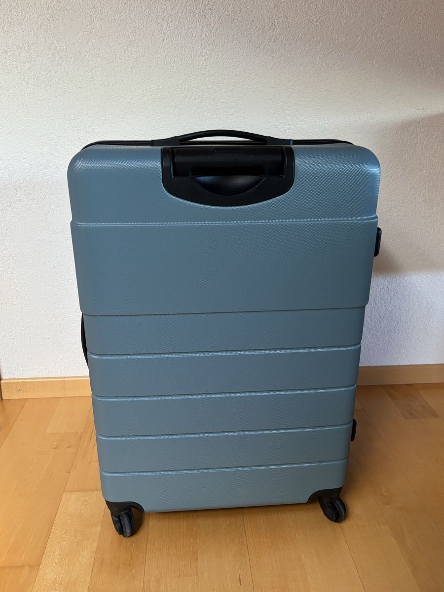 Valigie: Koffer – Usato da Frutigen venduto da sar_cm9g 1
