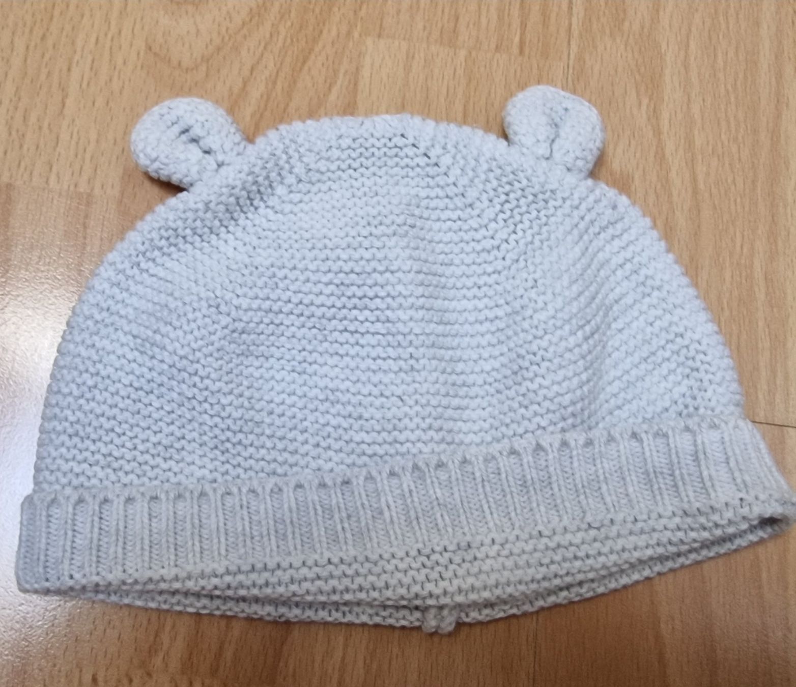 Mützen & Schals: Mütze 42cm, Strickoptik – Gebraucht aus Winterthur von Mmondeo
