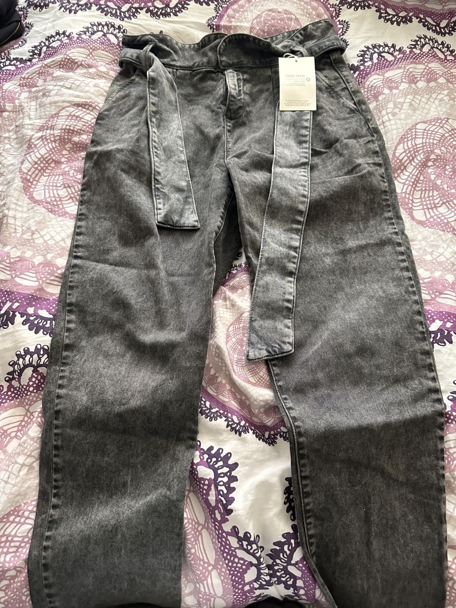 Sezane Jeans: Jeans Sezane Austin – Nuovo (secondo la descrizione) da Zürich venduto da katya_noia