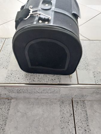 Hundetasche wurde nie gebraucht