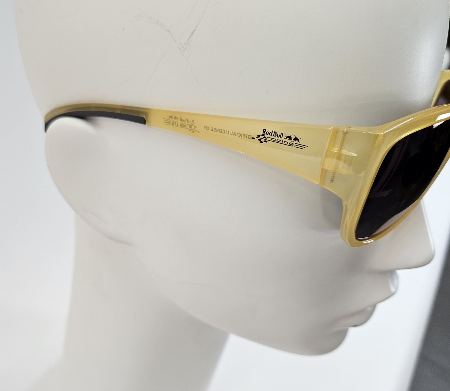 Occhiali & Lenti: Red-Bull Racing Sonnenbrille "Neu" – Nuovo e nell'imballaggio originale da Uster venduto da esko.swiss 2