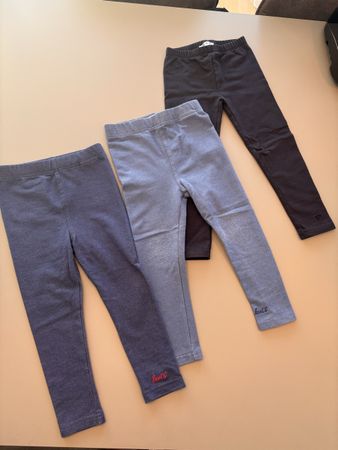 3 Leggings: 1x Steiff und 2x Levi's Grösse 98 gebraucht