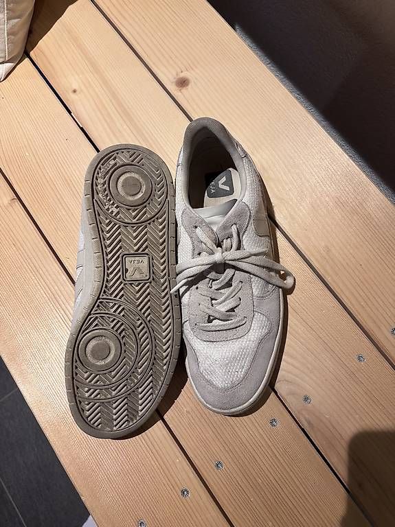 Scarpe da uomo: Veja Sneaker weiss – Usato da Herisau venduto da Baum_91 3