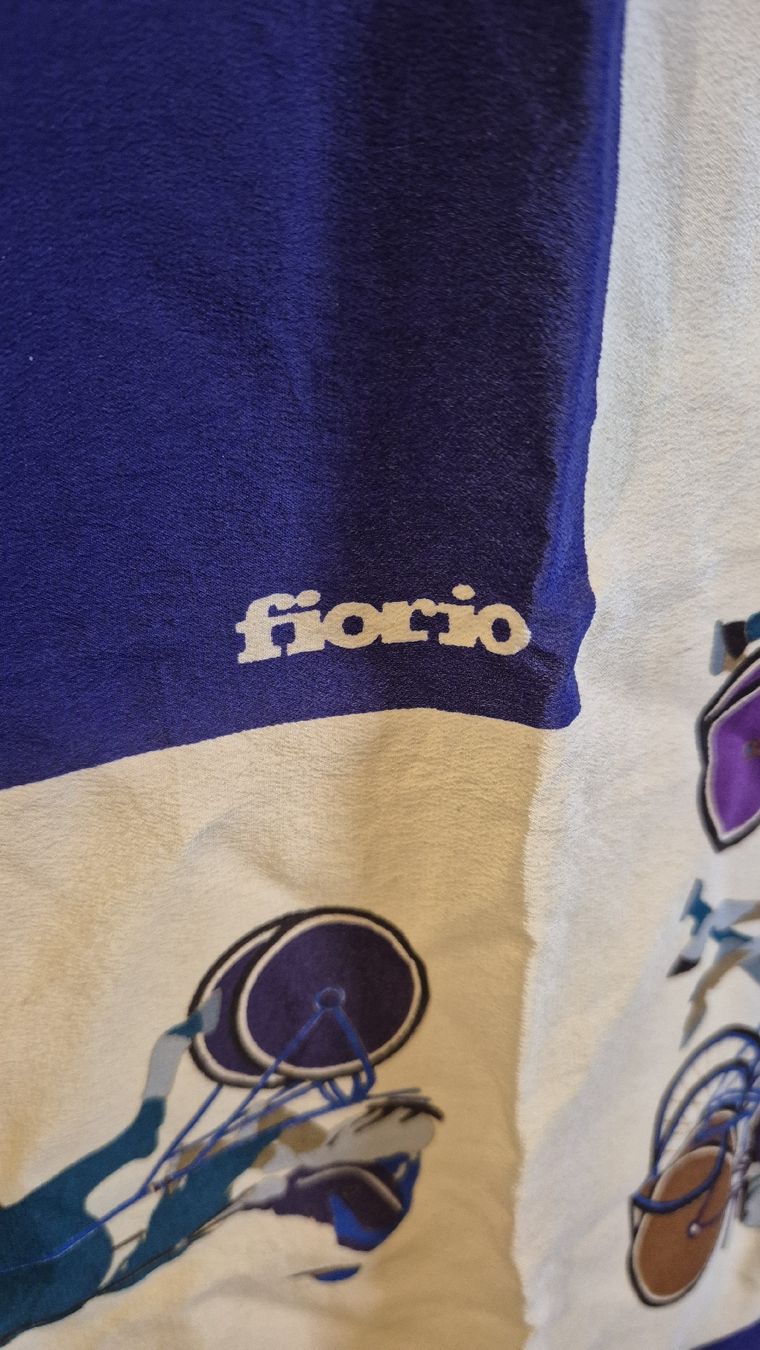 Foulard & Sciarpe: Fiorio Foulard - Silk/Seide – Usato da Locarno venduto da Johnnys_Retro_Shop 2