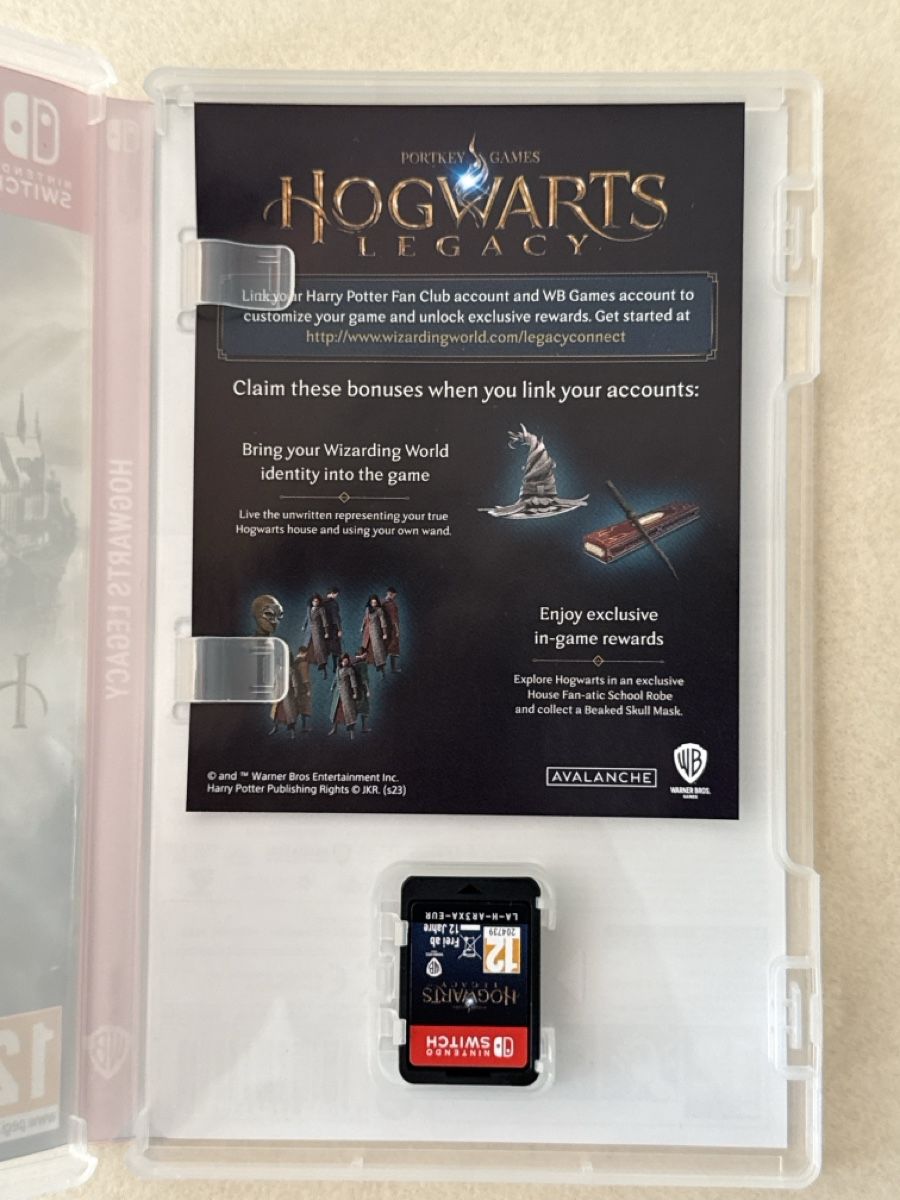 Giochi: Hogwarts Legacy Nintendo Switch - Excellent Condition! – Usato da Zürich venduto da YvesYvesYves 1
