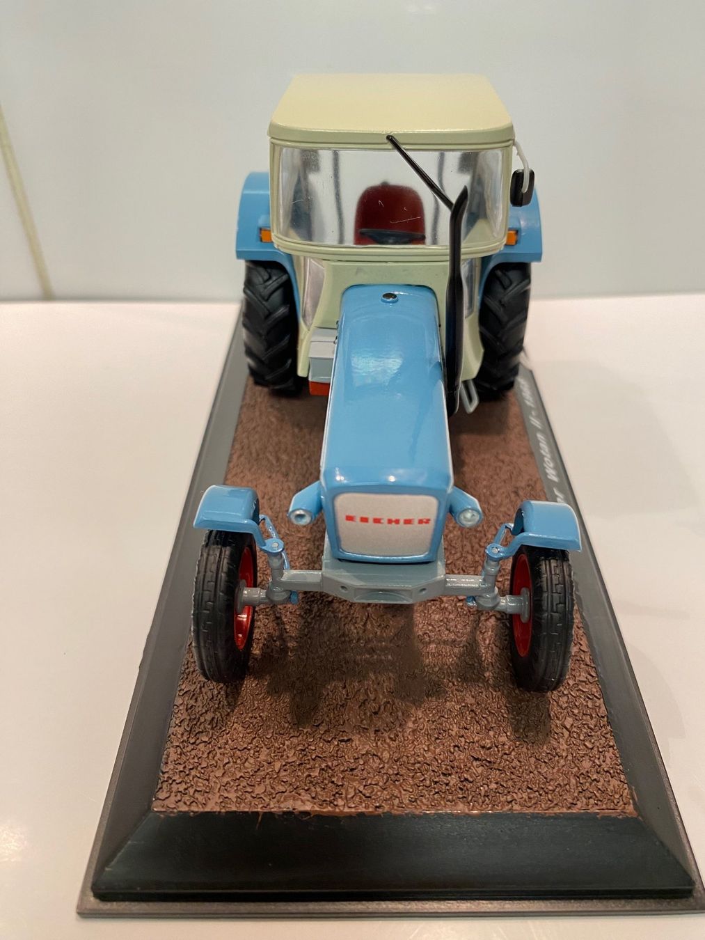 Kit di modellismo & Modellini statici: Traktor Eicher Wotan II 1968 1-32 185 – Nuovo e nell'imballaggio originale da Stäfa venduto da thebrand 3