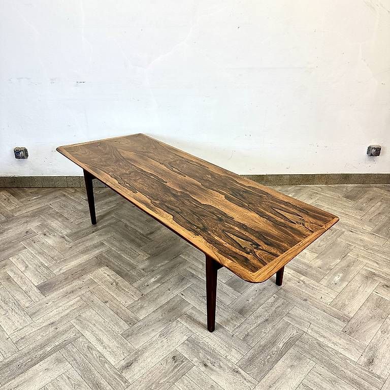 Tische: Mid Century dänischer Palisander Couchtisch – Gebraucht aus basel von vintory.ch