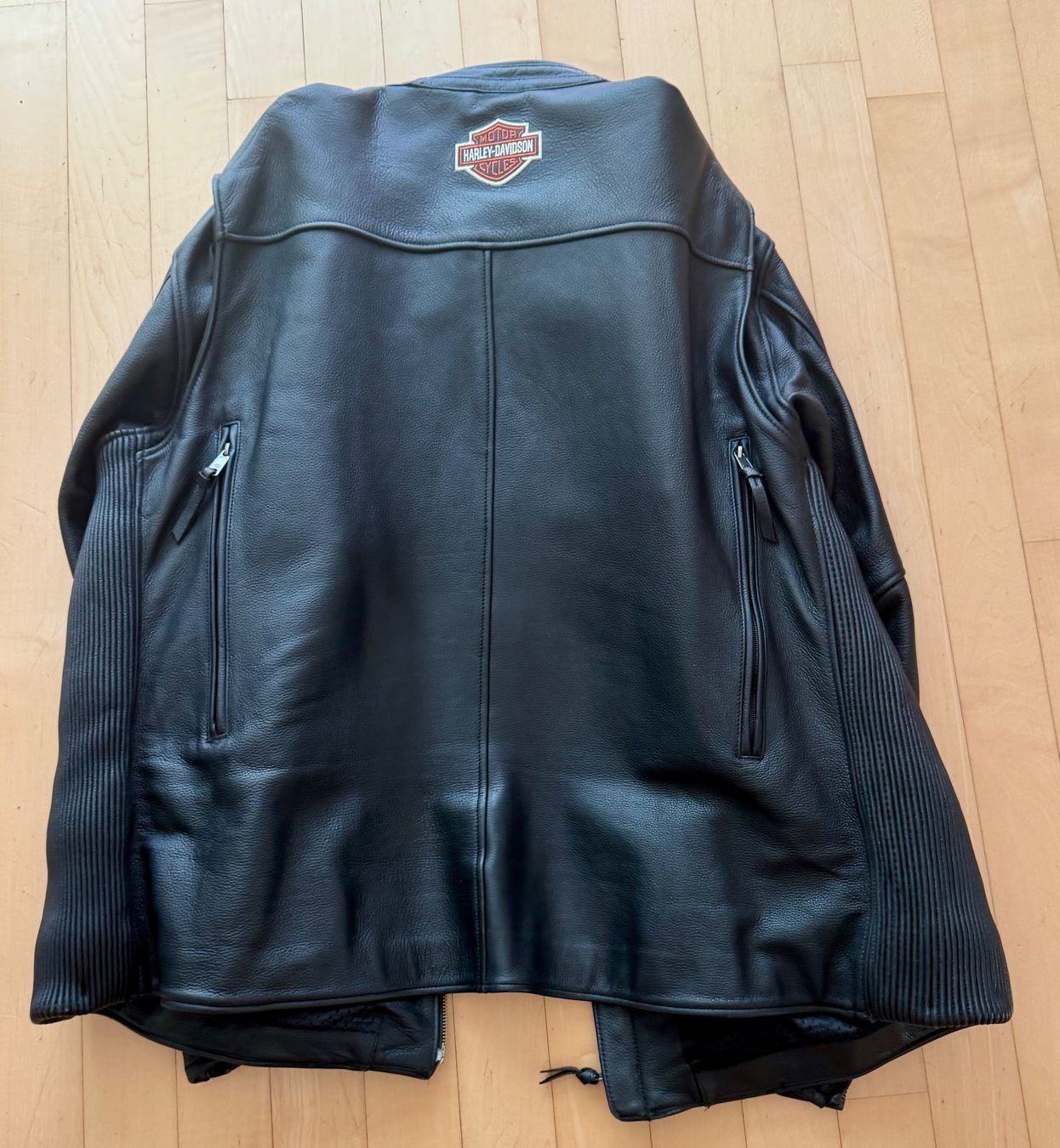 Harley-Davidson Vestes: Harley-Davidson Lederjacke, Grösse 4XL – D'occasion à Aarburg par Hbpwa 3
