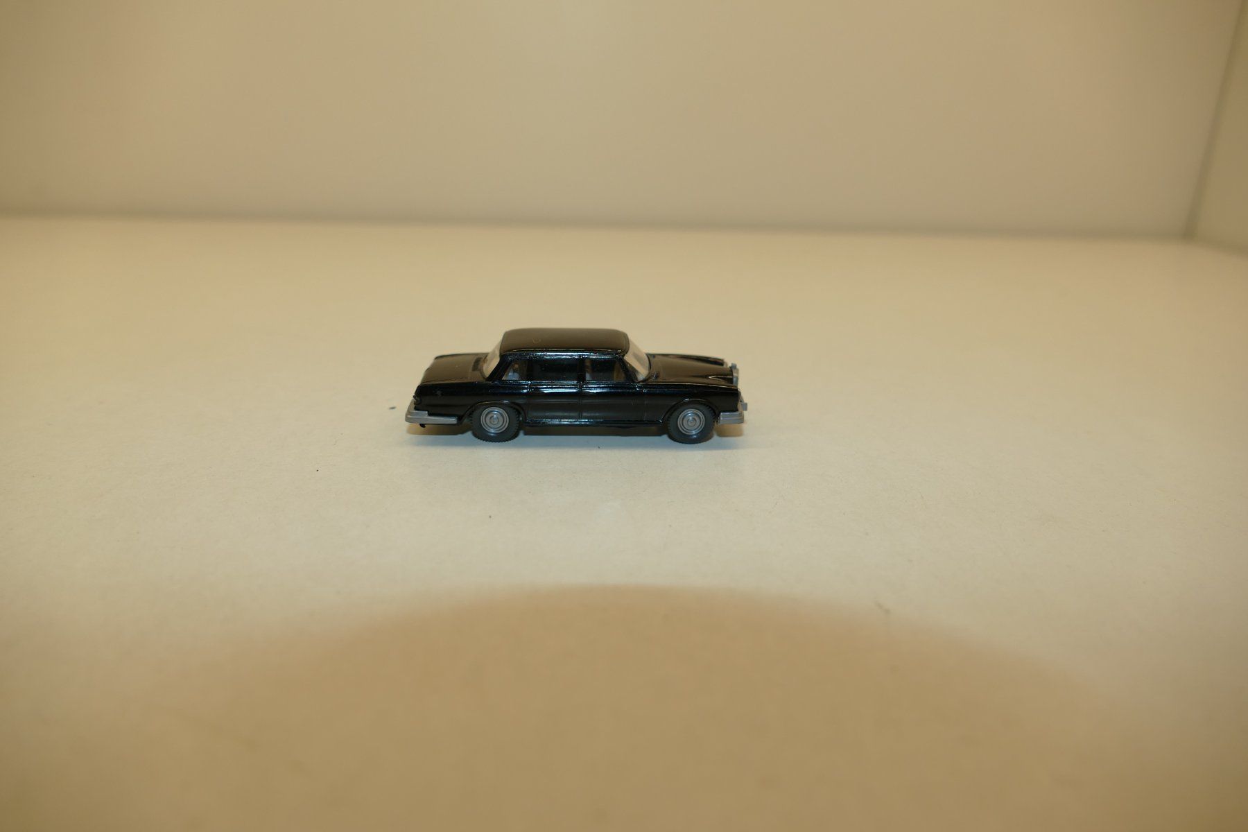 Wiking Modellini d'auto: Wiking 1:87: Mercedes Benz 600 – Nuovo (secondo la descrizione) da Niederhasli venduto da rail-duerst 3